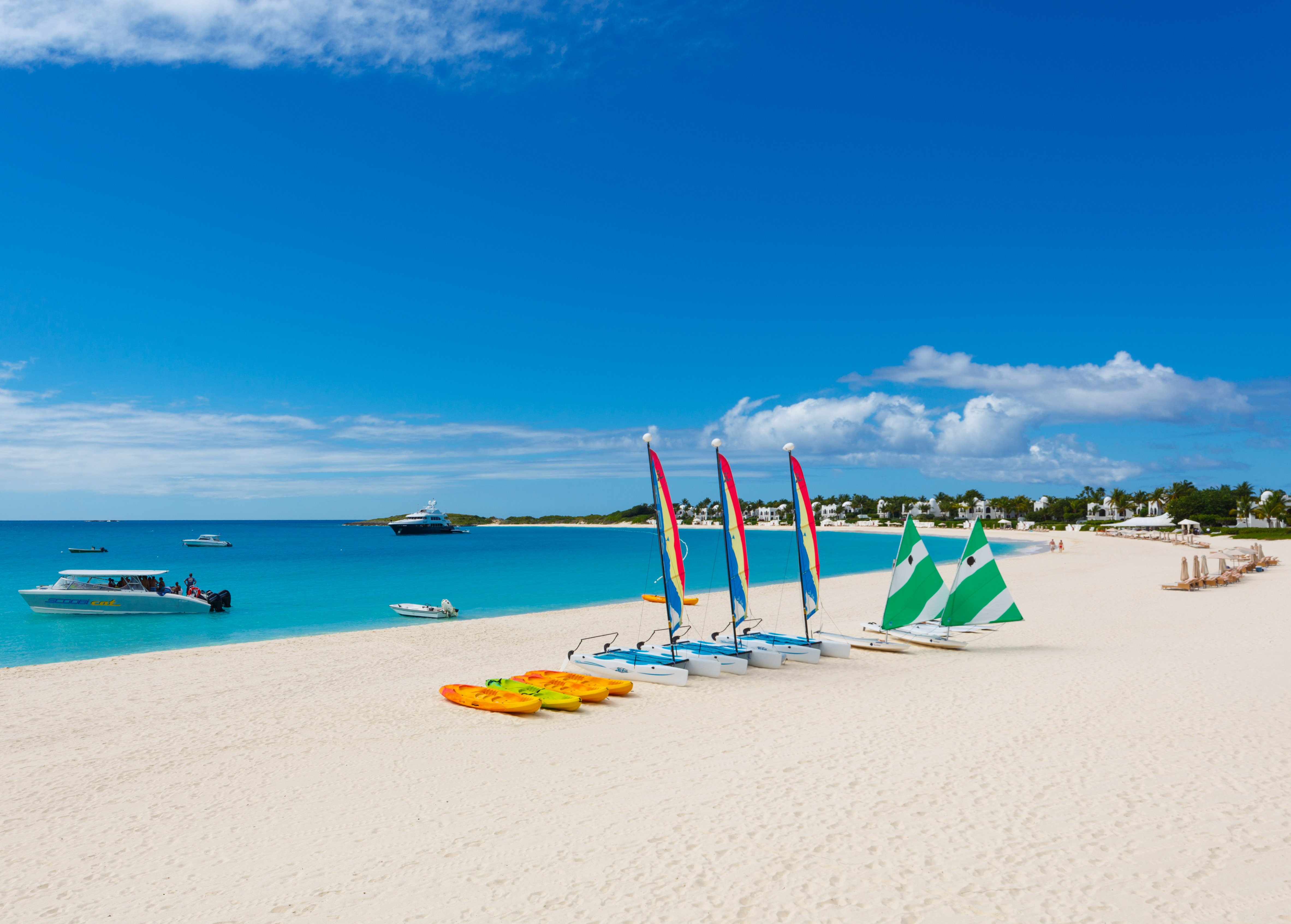 This glamorous resort is considered to have the best beach in the Caribbean; and it’s also known as the spot for romantic adventures.
